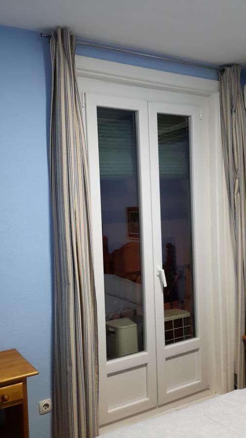 Hostal Rio Parana Madrid Bagian luar foto